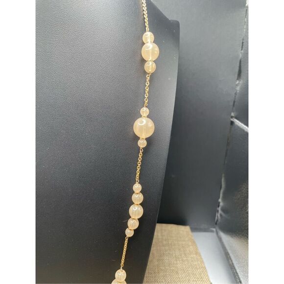 J CREW OPAQUE CLEAR LUCITE BALL LONG CHAIN NECKLACE VINTAGE Everyday Wear - Picture 3 of 6